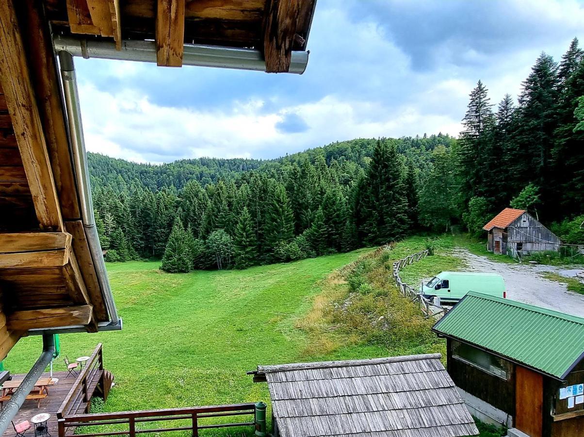Planinski Dom Na Travni Gori
